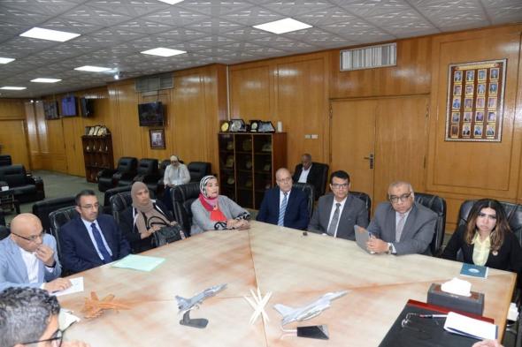 محافظ الإسماعيلية يؤكد على المتابعة الدورية لتأمين الخدمات الطبية بالمحافظة (صور)الأحد 27/أكتوبر/2024 - 09:50 م
في إطار الجهود التي تقوم بها المنظومة الصحية في محافظة الإسماعيلية للعمل على تقديم أفضل الخدمات للمواطنين