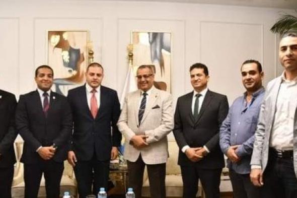 محافظ جنوب سيناء يستقبل ممثلي بيت الزكاة وصندوق تحيا مصر لبحث إطلاق "أسبوع الخير"