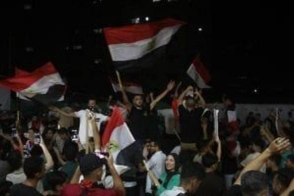 احتفالات
      في
      غزة
      بفوز
      منتخب
      مصر
      على
      استراليا
      والتأهل
      لثمن
      النهائي